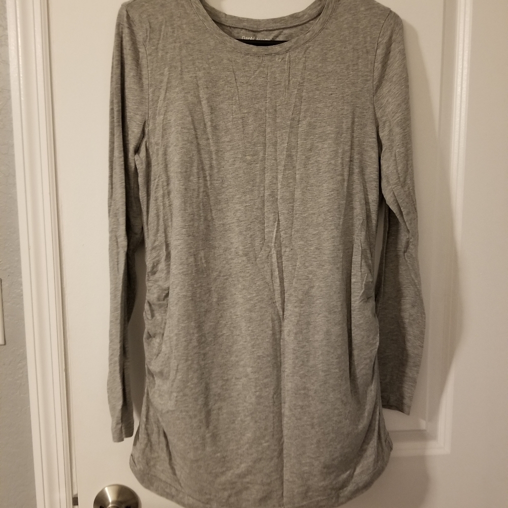 Long sleeve maternity shirt